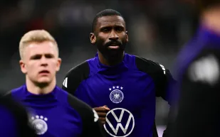 روديجير يواجه عقوبة الإيقاف بعد حادثة "الثلج" في نهائي كأس الملك  