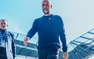 تشكيل مفاجئ من جوارديولا لمباراة مانشستر سيتي ضد كريستال بالاس