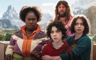 هل يحقق فيلم ماينكرافت المليار الأول في 2025؟ ( فيديو)