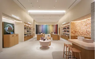 نسبريسو الإمارات تكشف النقاب عن ثلاثة متاجر جديدة تقدّم تجربة فريدة 