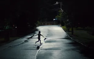 إعلان الموعد المتوقع لعرض فيلم Weapons.. تعرف على القصة والأبطال