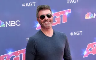  أحد أغنى رجال الترفيه.. سايمون كويل يعترف بمخاوفه المالية