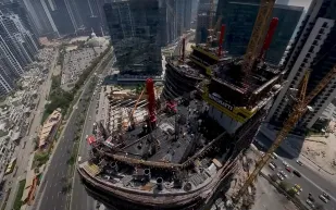  Bugatti Residences يرسخ خطوات العلامة في عالم العقارات (فيديو)