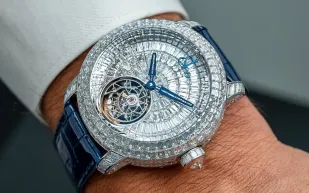 ساعة كافيار توربيون: الفخامة في تصميم وآلية مبتكرة من جاكوب آند كو (فيديو)