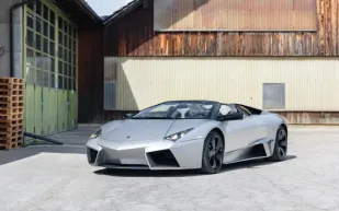 لامبورجيني ريفنتون رودستر 2010: أيقونة نادرة تُعرض بسعر  1.6 مليون يورو