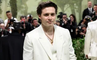 لماذا تراجع بروكلين بيكهام وزوجته عن حضور حفل Met Gala؟