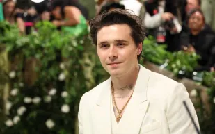 وسط خلاف عائلي يزداد حدة.. بروكلين بيكهام يكشف عن تفاصيل مشروعاته الجديدة