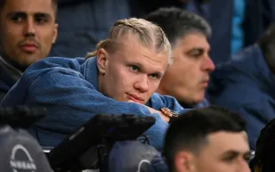 إيرلينج هالاند يُعبر عن إعجابه بعرض لامين يامال الرائع في دوري الأبطال