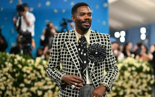 النجوم يتوافدون على حفل Met Gala 2025 بإطلالات مبدعة