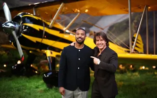 مايكل بي جوردن يحتفي بإطلاق الجزء الأخير من Mission Impossible (فيديو)