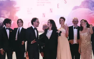 فعاليات حفل ختام مهرجان كان  78.. توزيع الجوائز وعرض ياباني