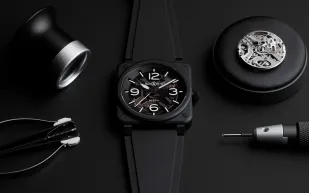 ساعات سوداء.. حضور طاغٍ وكاريزما ناعمة