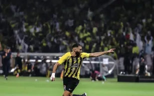 ثنائية كريم بنزيما تقربه من صدارة ترتيب الهدافين في دوري روشن (فيديو)