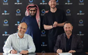 موسم الرياض يعزز حضوره العالمي بتعاون جديد مع أحد أشهر صناع المحتوى