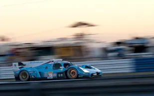 Glickenhaus 007S: أسطورة لومان تتحول لسيارة قانونية على الطرقات (فيديو)