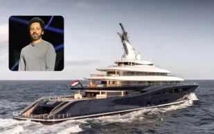 يخت  الملياردير سيرجي برين يحصد جائزة الافضل Awards 2025