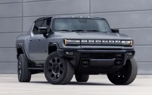  جي إم سي تكشف عن HUMMER EV Carbon Fiber Edition بقوة 1,160 حصانًا