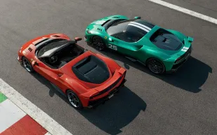 فيراري تضفي مزيدًا من الطابع الرياضي على 296 GTB مع إصدارها الجديد 