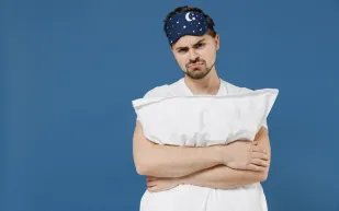 دراسة: ثلاث ليالٍ من النوم السيئ تكفي لإجهاد القلب عند الرجال