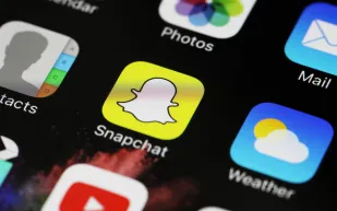 كيف خسرت سناب شات 16.9% من قيمتها؟