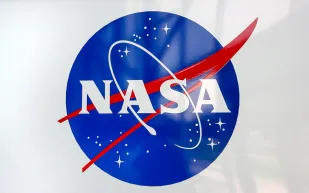 ناسا تنشر صورًا غير مسبوقة لانفجارات شمسية بحجم الكواكب 