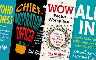 4 كتب: لا أحد ينجح منفردًا.. كيف تلهم فريقًا يصعد بك إلى القمة؟