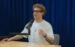 من التيشيرت إلى F.P. Journe: مارك زوكربيرغ يدخل نادي الصفوة بهدوء