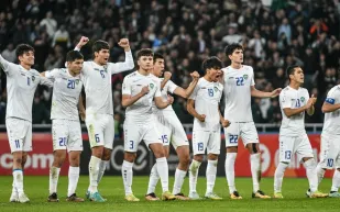 منتخب أوزبكستان يتلقى مفاجأة بعد التأهل لنهائيات كأس العالم (فيديو)