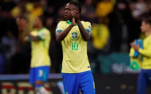 البرازيل لا تغيب أبدًا.. وتأهل قياسي جديد إلى المونديال (فيديو) 