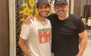 زيارة خاصة تجمع مينا مسعود وأحمد السقا.. وتبادل رسائل مؤثرة (صور)