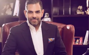 نحلة تُنهي حياة صديق الأمير ويليام في لحظة