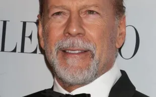 دعم خفي وسيناريوهات معدلة.. أسرار ما قبل اعتزال بروس ويليس