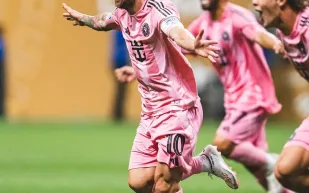 صدام ناري في كأس العالم للأندية... ليونيل ميسي يواجه فريقه السابق