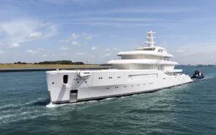 يخت Amels 80: الفخامة تبدأ من الداخل