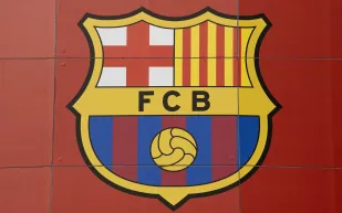 خوان جارسيا يقترب من ارتداء قميص برشلونة وهذه تفاصيل الصفقة