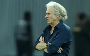 "موسم الهلال الأسوأ بسبب جيسوس"..سلمان الفرج يفتح النار  (فيديو)