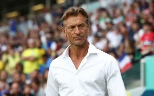 هيرفي رينارد  يراهن على شباب المنتخب السعودي