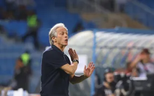 النصر يدخل سباق التعاقد مع جيسوس بعد رحيل بيولي رسميًا