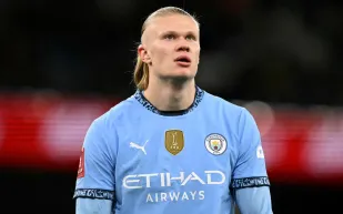 عودة منتظرة وثلاثي جديد.. مفاجآت في تشكيل مانشستر سيتي أمام الوداد