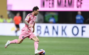 اعتزال ليونيل ميسي اللعب دوليًا.. هل الخيار مطروح بعد مغادرة مونديال الأندية 2025؟