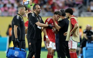 الأهلي يحسم مصير عاشور في مونديال الأندية