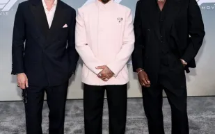 براد بيت يتألق في عرض فيلمه الجديد F1 ويكسر صمته حول علاقته بأبنائه