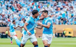 فودين ودوكو يقودان مانشستر سيتي لعبور الوداد بثنائية نظيفة (فيديو)