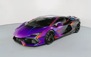 بألوان يدوية ولمسات فنية… لامبورجيني تكشف عن سيارة لا مثيل لها (فيديو)