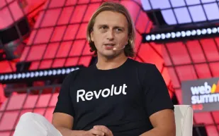 مؤسس Revolut أمام مكافأة بمليارات الدولارات بشرط واحد!