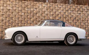 Ferrari 250 Europa GT موديل 1956 تُطرح في مزاد مرتقب بسعر يبدأ من 2 مليون دولار