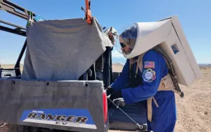 من الأرض إلى المريخ.. تجربة تحاكي المستقبل في صحراء أميركا (فيديو)