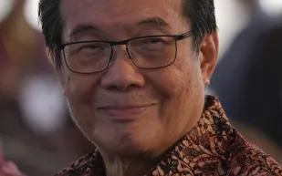 ثروة أغنى رجل في إندونيسيا ترتفع 20 مليار دولار.. فكم أصبحت ثروته؟