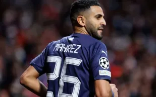 دوري روشن يحتفي برياض محرز: مسيرة ذهبية تتألق في الملاعب السعودية (فيديو)