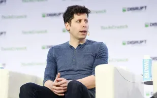لماذا تراجعت OpenAI عن إطلاق نموذج الذكاء الاصطناعي المفتوح؟